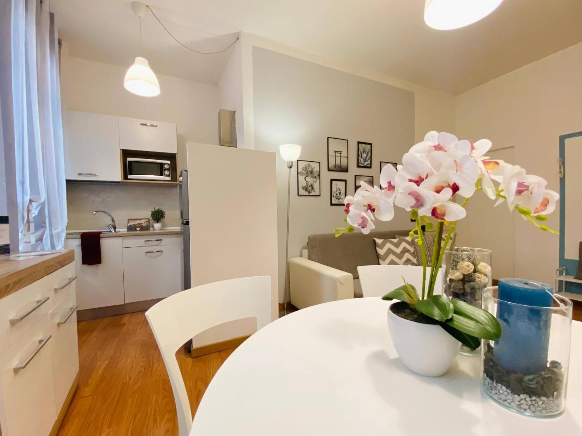 Mazzini 12 Very Central Apartment With Private Garage, Air Conditioning, Wifi, Just 50 Meters From The Beach Rapallo Bagian luar foto